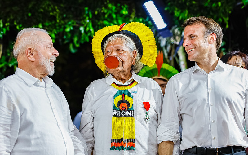 Encontro com lideranças indígenas e cerimônia de condecoração do líder indígena Raoni - Foto Ricardo Stuckert _PR (4).jpg