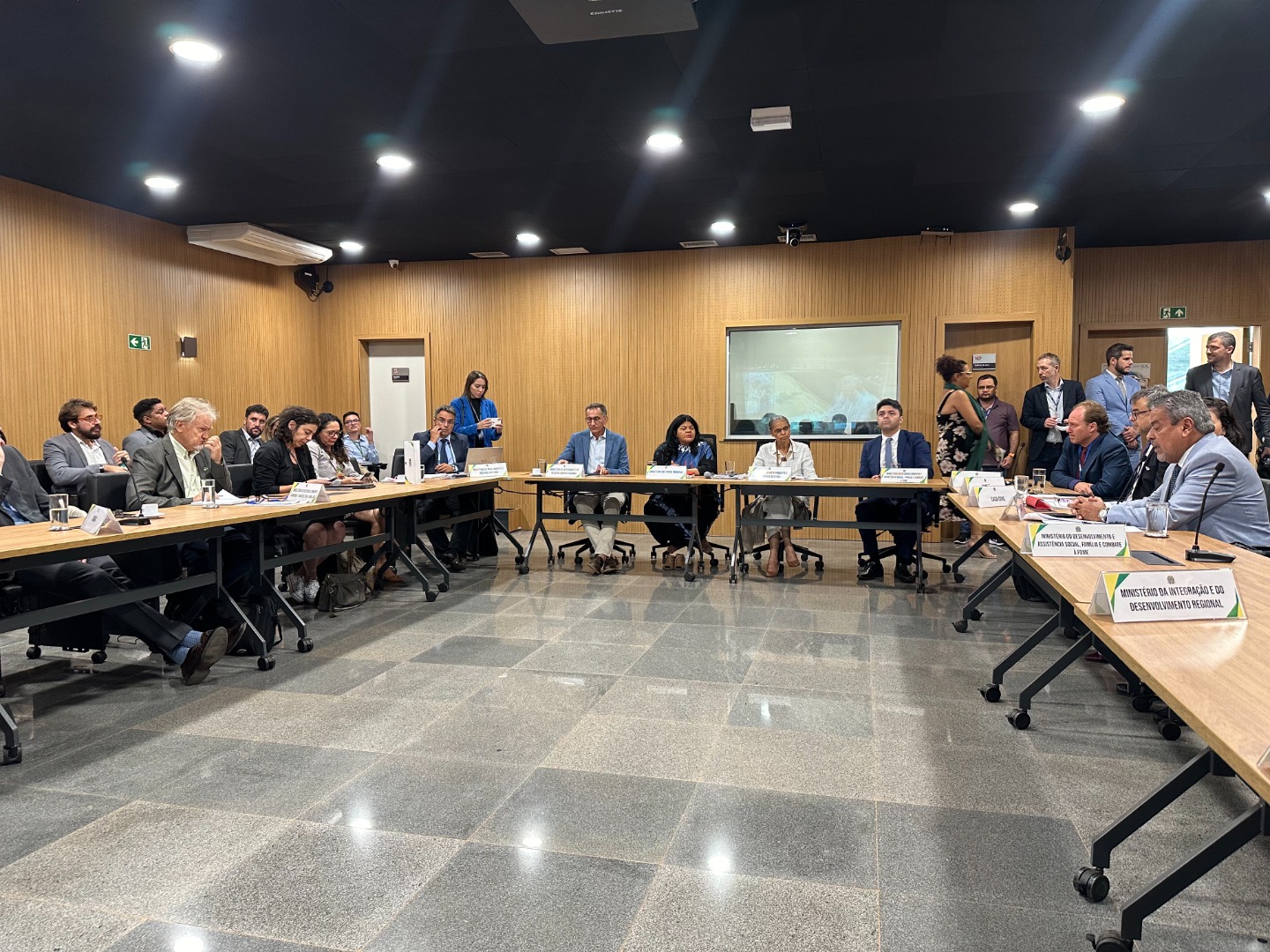 Reunião no Ibama (2).jpg