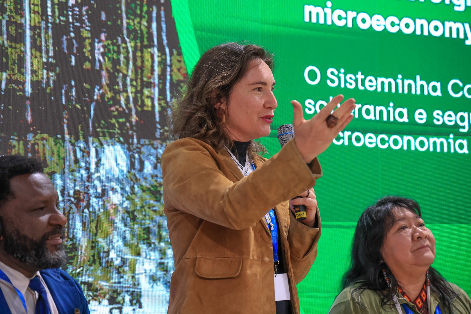 5 -14.11.2024 - Painel Sisteminha Comunidades - Lohana Chaves Funai (5).JPG