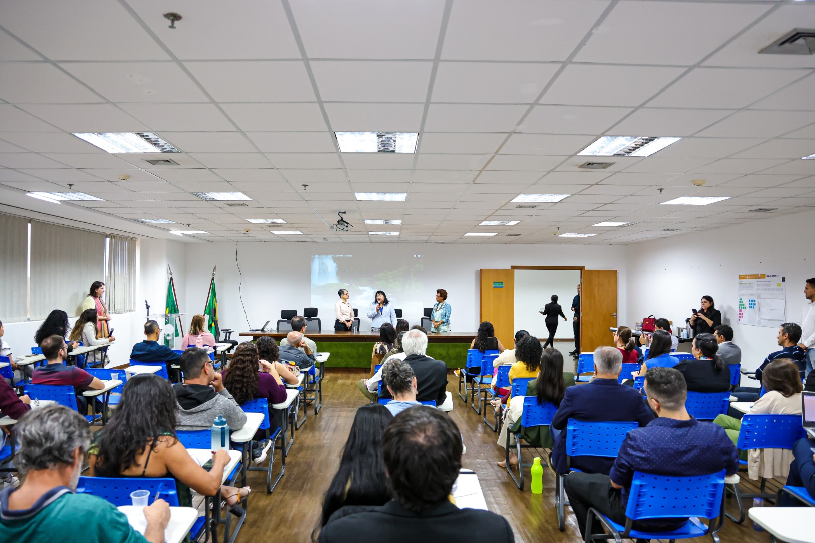 03.07.24 - Assinatura do Termo de Adesão do Dimensionamento da Força de Trabalho - DFT - com o MGI (13) - Foto Lohana Chaves.JPG