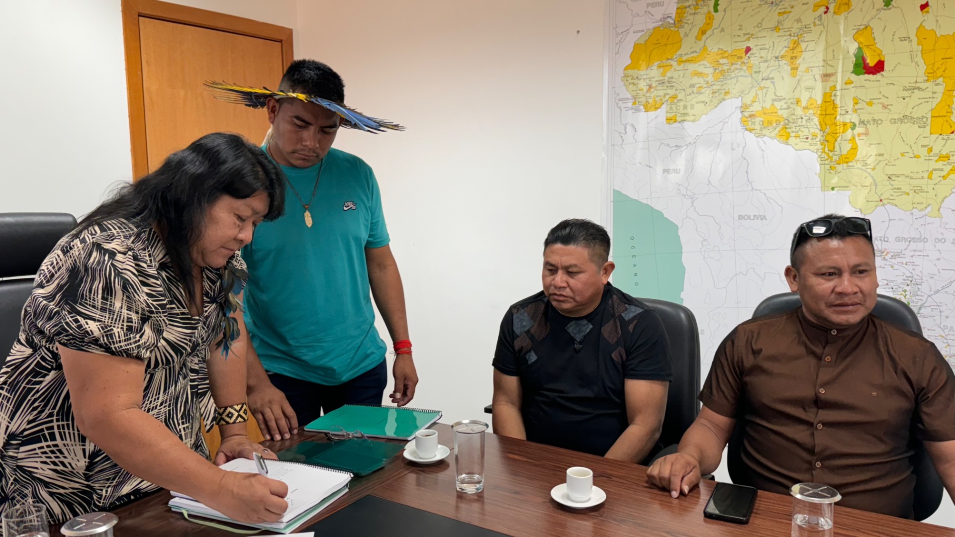 Reunião com lideranças indígenas de Roraima - Foto Divullgação (4).JPG