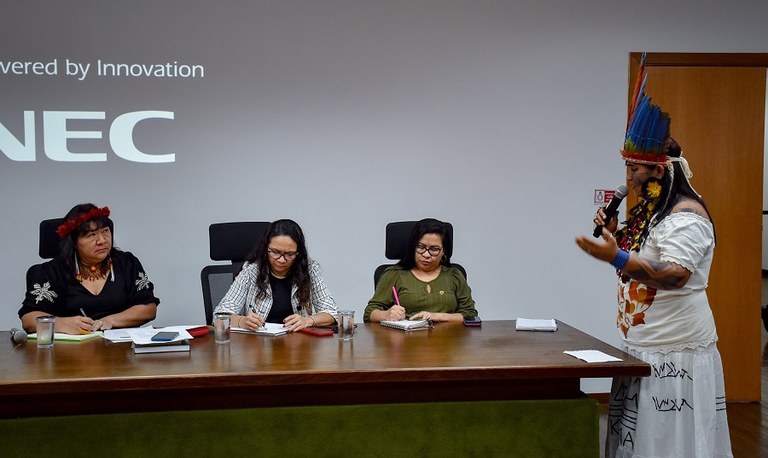 Reunião com a Articulação das Organizações e Povos Indígenas do Amazonas (APIAM) - José Rui Gavião Funai (1).jpg