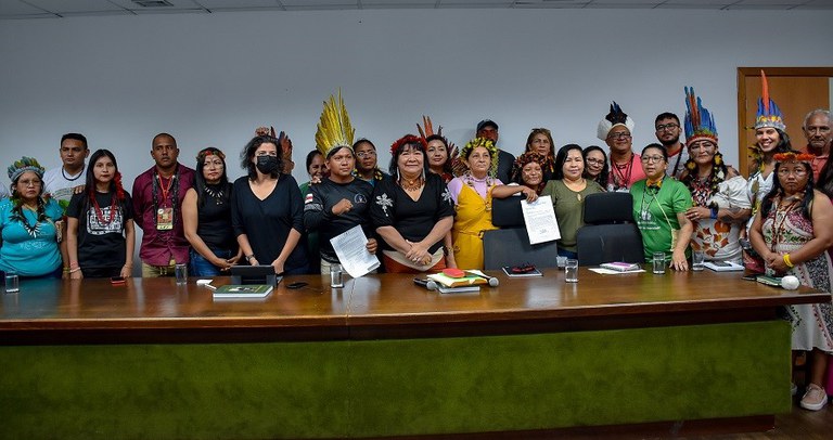 Reunião com a Articulação das Organizações e Povos Indígenas do Amazonas (APIAM) - José Rui Gavião Funai (5).jpg