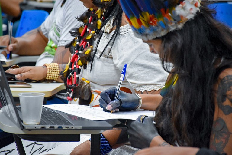 Reunião com a Articulação das Organizações e Povos Indígenas do Amazonas (APIAM) - José Rui Gavião Funai (6).jpg