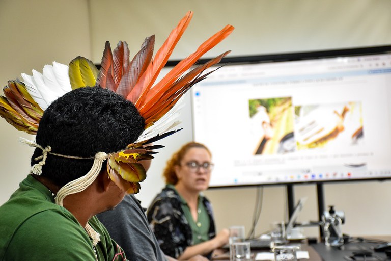 Reunião com a organização das lideranças Indígenas Mura de Careiro - OLIMCV - foto José Rui Gavião (1).jpg