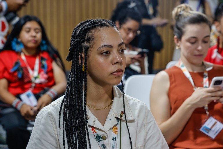 18.11.2025 - COP30 - Troca de conhecimentos sobre Demarcação de TI -Indonésia e Brasil  @ Mayra Wapichana_FUNAI   (11).jpg