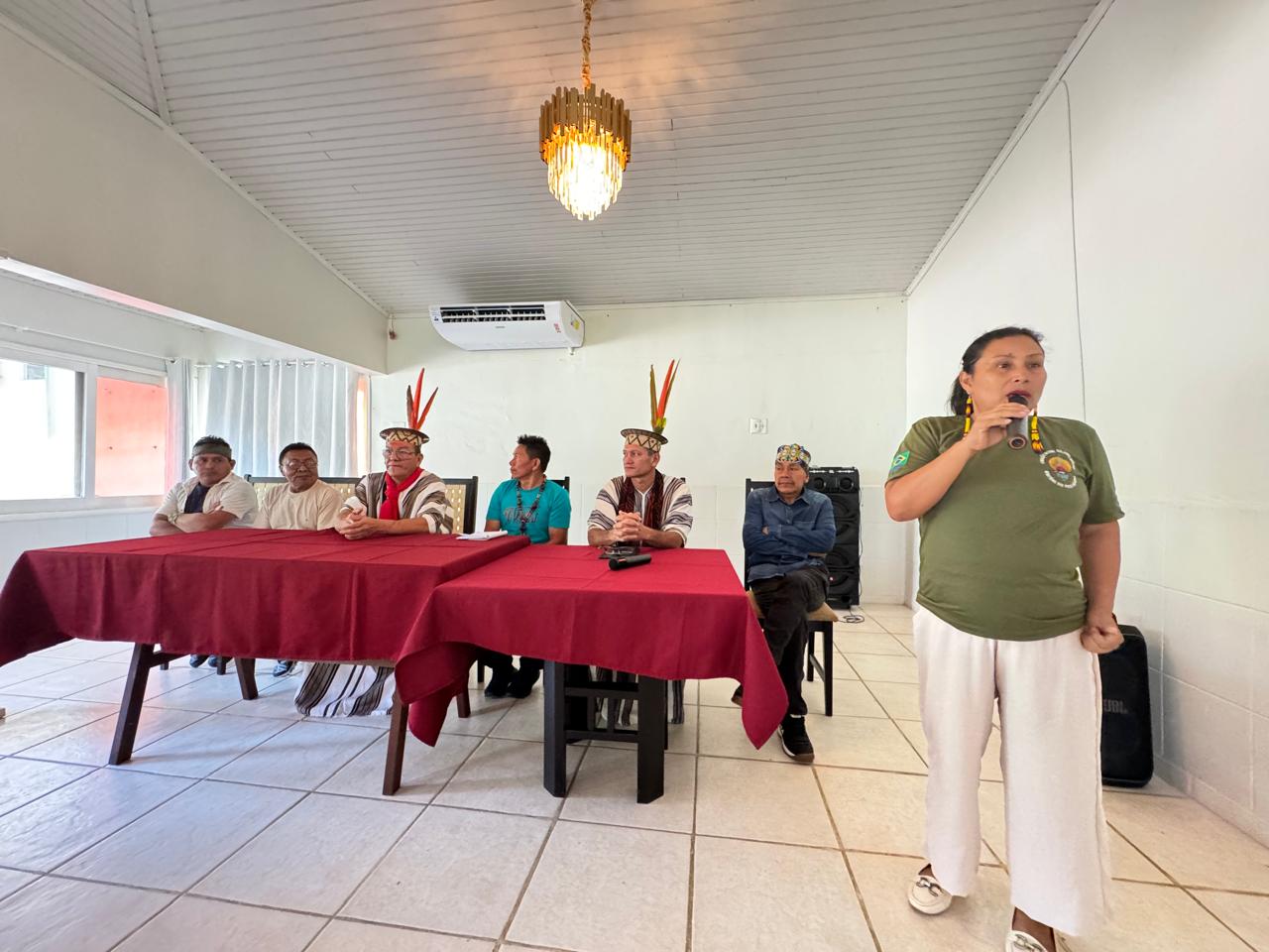 26.08.25 - Reunião com lideranças e Associações sobre a estrutura atual da CR_credito_divulgação_funai  (3).jpeg