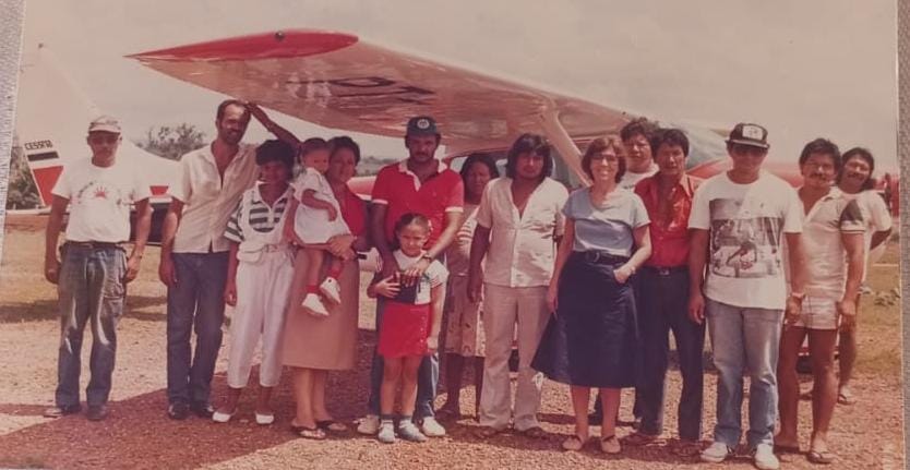 Eunice Paiva na aldeia São José em 1985 a exatos 40 anos foto do arquivo da Vitória Elizabeth (1).jfif
