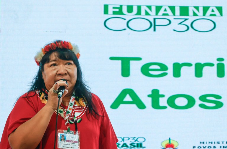 4 - 18.11.2025 - COP30 - Atos da FUNAI - Territórios Vivos estratégias às mudanças climáticas @ Mayra Wapichana_Funai-18.jpg
