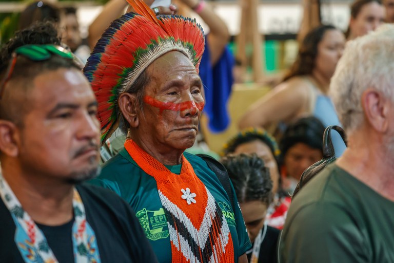 3 - 18.11.2025 - COP30 - Atos da FUNAI - Territórios Vivos estratégias às mudanças climáticas @ Mayra Wapichana_Funai-4.jpg