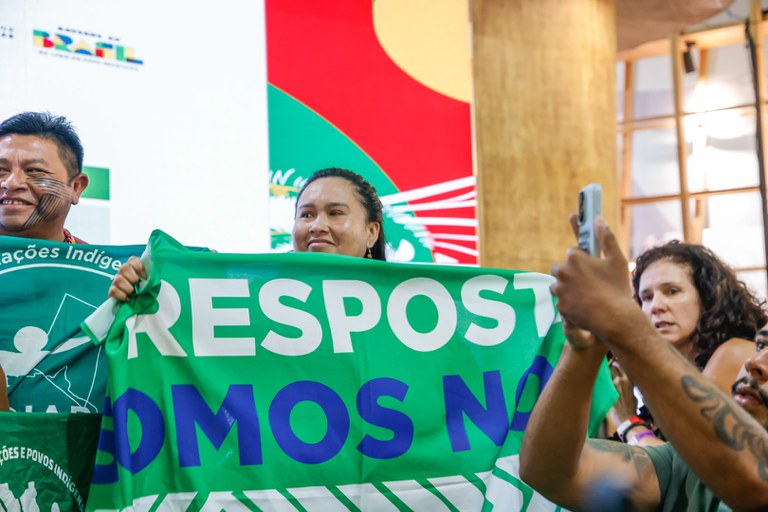 5 - 18.11.2025 - COP30 - Atos da FUNAI - Territórios Vivos estratégias às mudanças climáticas @ Mayra Wapichana_Funai-30.jpg