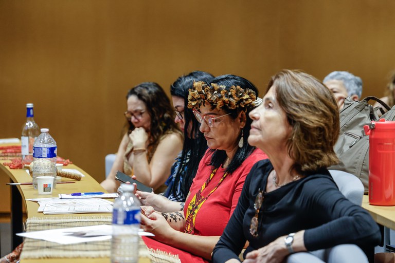 5 - Colóquio sobre Experiências Museográficas-Paris-França @ Mayra Wapichana-13.jpg