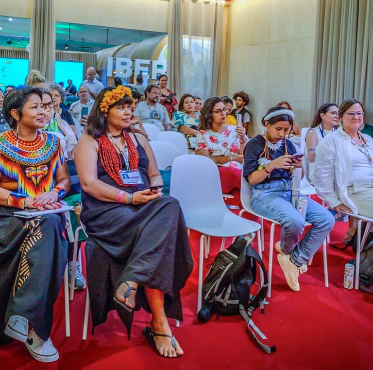 19.11.2025 - Mulheres indígenas no enfrentamento às mudanças climáticas @ Leticia Nínive_FUNAI-5.jpg