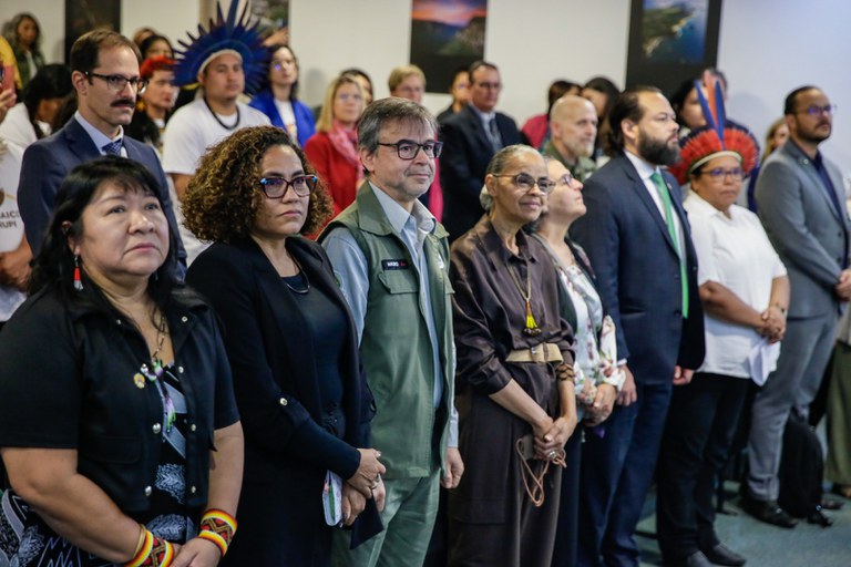 12 Assinatura da instrução norminativa FUNAI ICMBio @ Mário Vilela_FUNAI-12.jpg