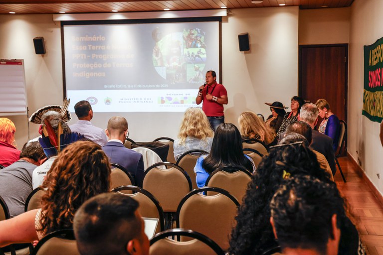 Seminário PPTI @ Mayra Wapichana_Funai-7.jpg