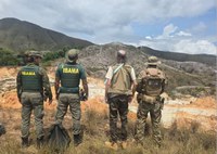 Funai participa de operação integrada contra o garimpo ilegal na Terra Indígena Raposa Serra do Sol, em Roraima