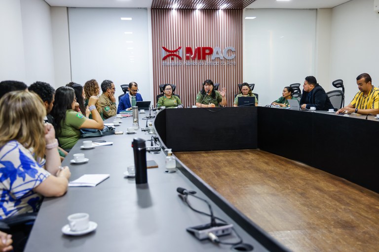 23.07.2025 - Encontro com servidores CRs do Acre @ Mayra Wapichana_FUNAI-8.jpg