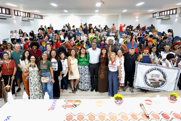 COP30 - Abertura do VIII Encontro Nacional de Educação Escolar @ Mayra Wapichana_FUNAI (5).JPG