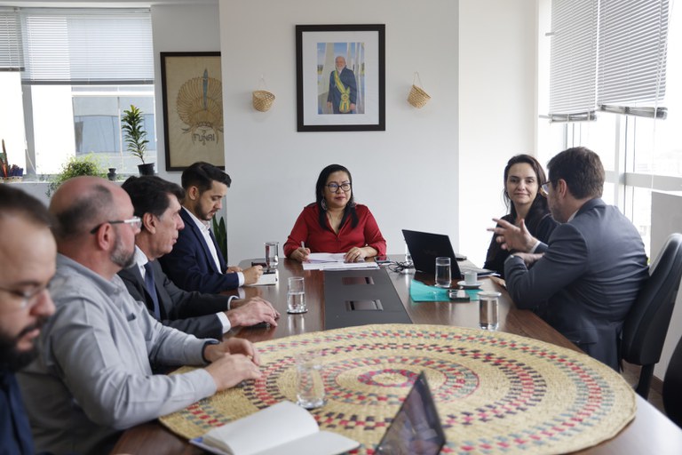 24.09.2025- Reunião sobre licenciamento - empresários_credito_Mayra Wapichana (1).JPG