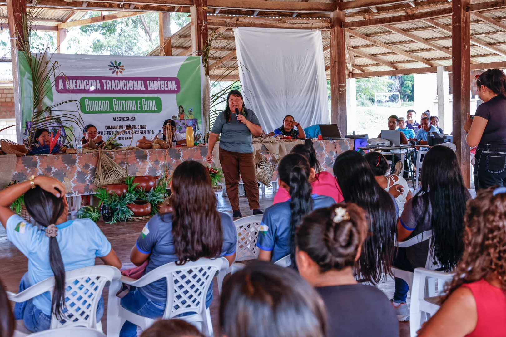 24.10.2025- II Encontro de Mulheres na Barata @ Mayra Wapichana_FUNAI-48 (32).jpg