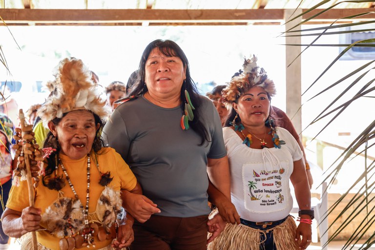 24.10.2025-  II Encontro de Mulheres na Barata @ Mayra Wapichana_FUNAI-48 (5).jpg