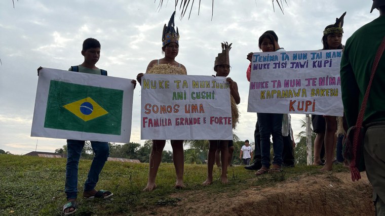 18.09.25 - Reencontro dos povos Nawa e Kapanawa no Peru - Foto Ykarunī Nawa (9).jpeg