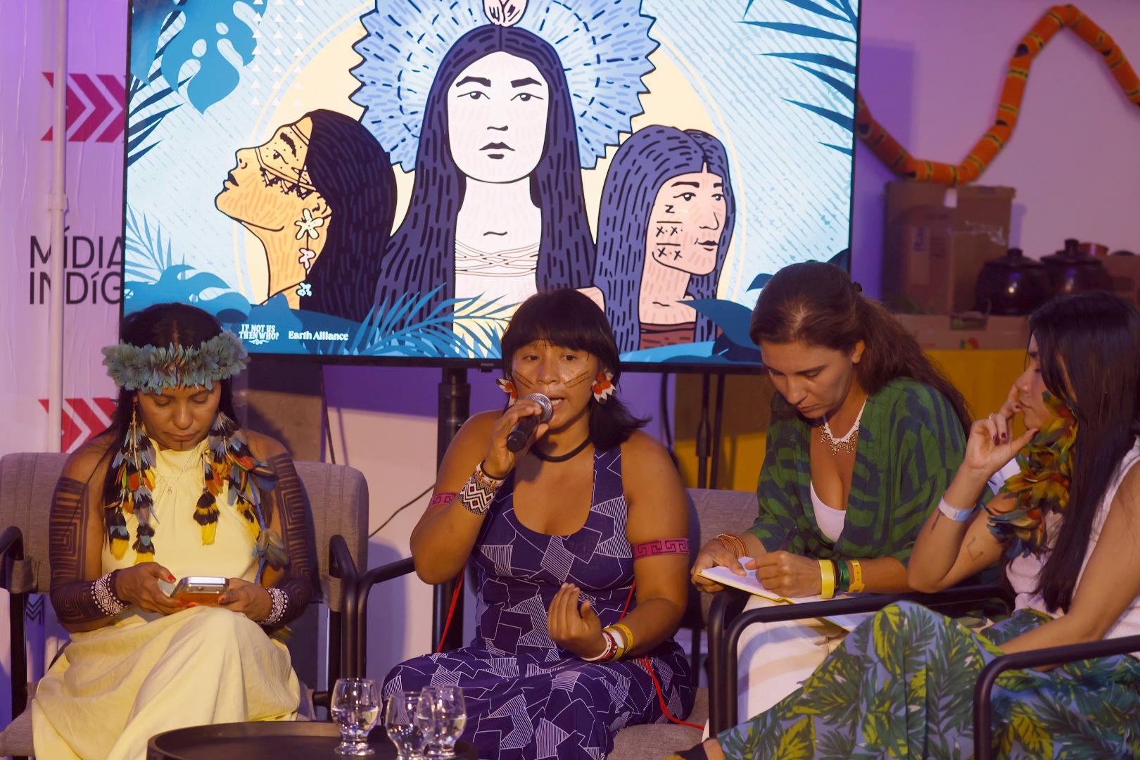 CAPA - 12.11.2025 - COP30 -Mulheres pela Terra e pelo Clima - Casa Maraka @ Mayra Wapichana_FUNAI (36).JPG