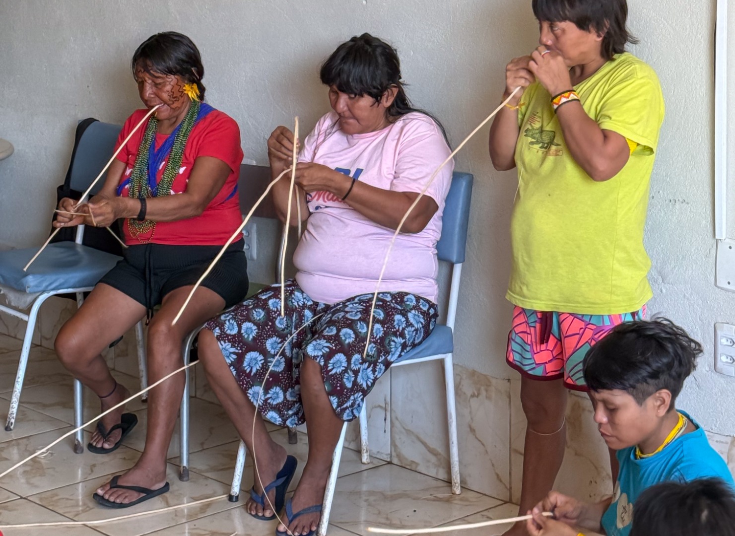 8 a 12.12.25 - Oficina de Precificação e Intercâmbio com as artesãs Yanomami @ Divulgação FUNAI-27.jpg