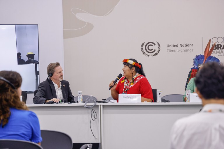 18.11.2015 - COP30 - Florestas Primária em Risco - Ação Global @ Mayra Wapichana_FUNAI (5).jpg