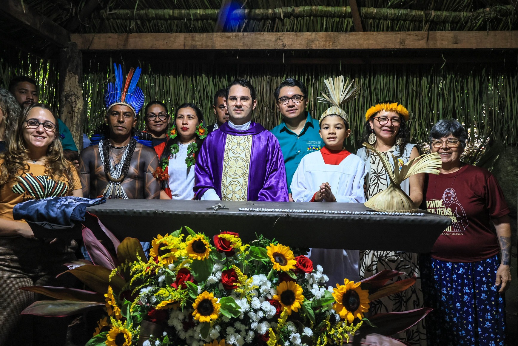 Missa em celebração a Xicão Xucuru com a presença de figuras importantes do indigenismo