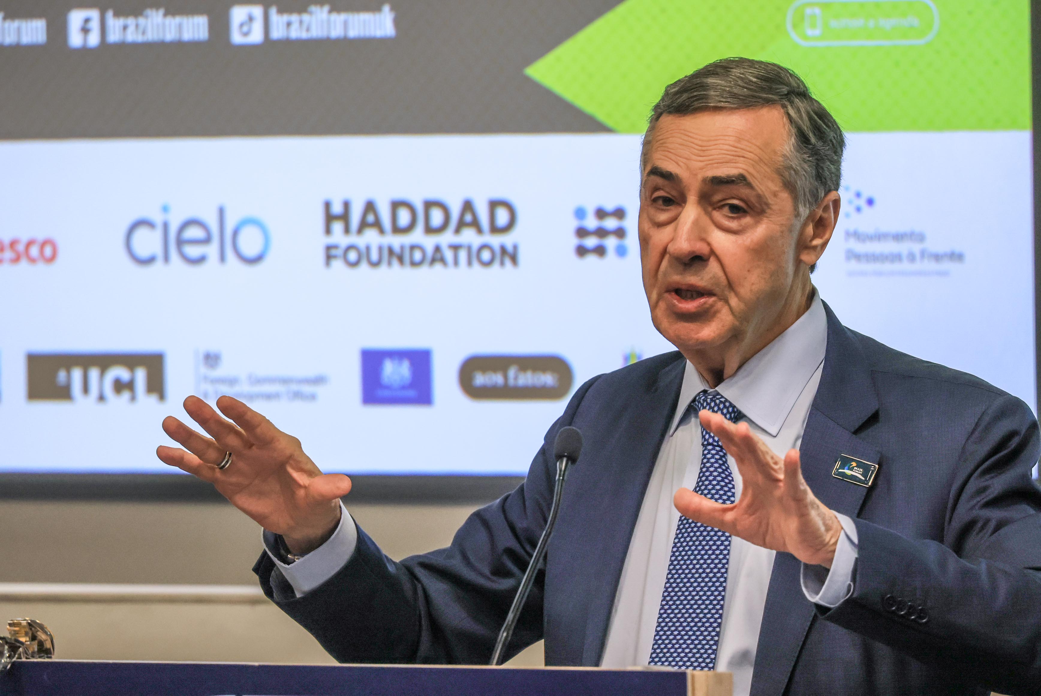Ex-ministro do STf Luiz Roberto Barroso