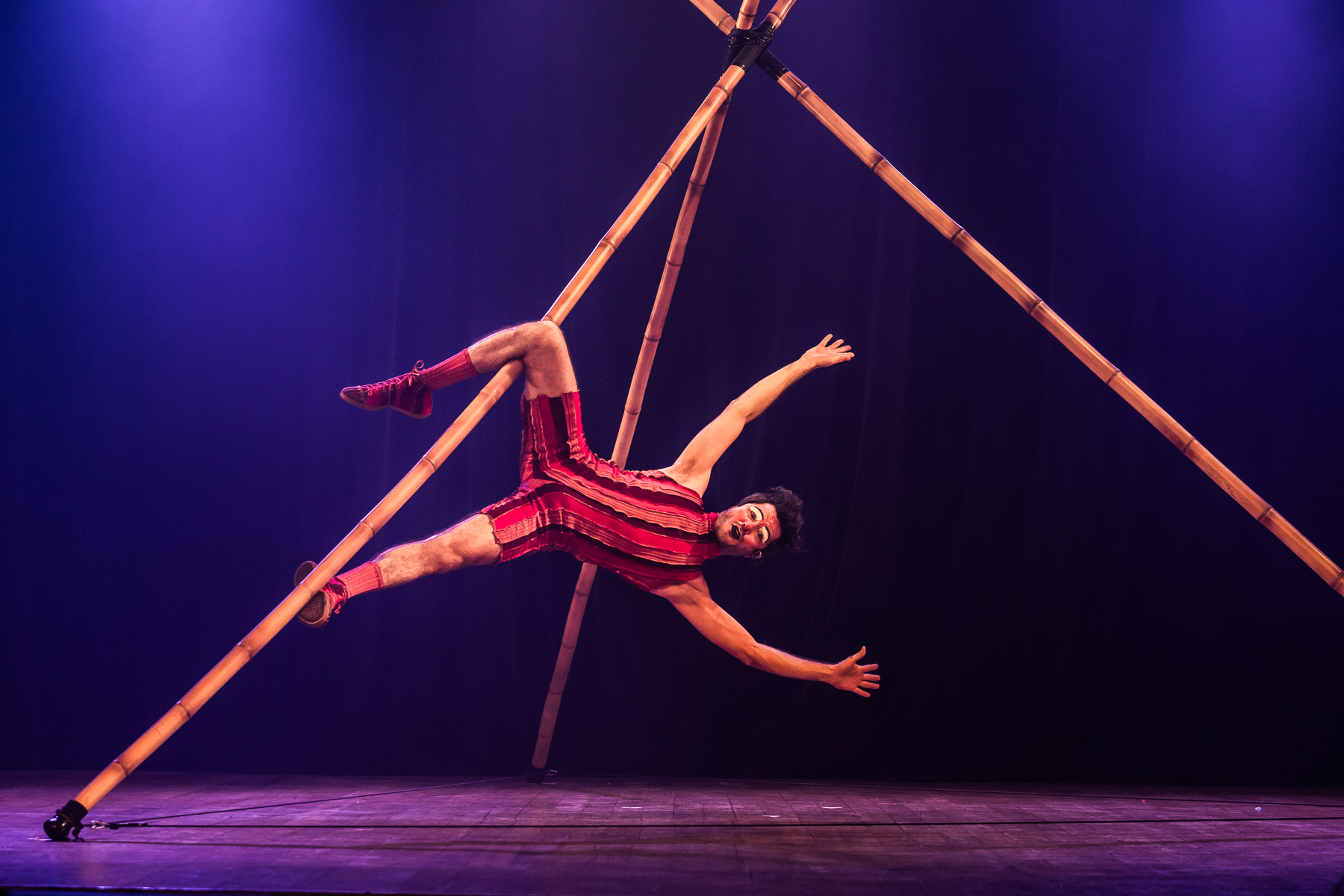 Programação de Dezembro do Teatro Cacilda Becker