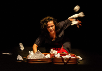 “Pagu – Do Outro Lado do Muro” no Teatro de Arena