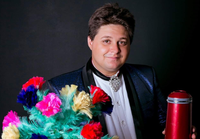 AMSP comemora aniversário com mágica no Teatro de Arena