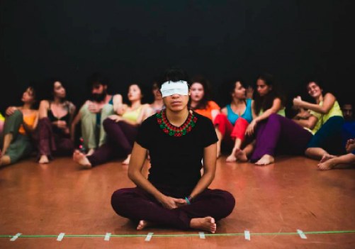 Olhando_Noticia - Foto - Gilberto Goulart.jpg