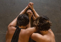 Espetáculo ‘Pira’ convida a questionar: o que é normal e o que é doentio no amor?