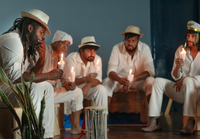 Espetáculo “A besta fera dos cabelo negro” chega à Funarte MG