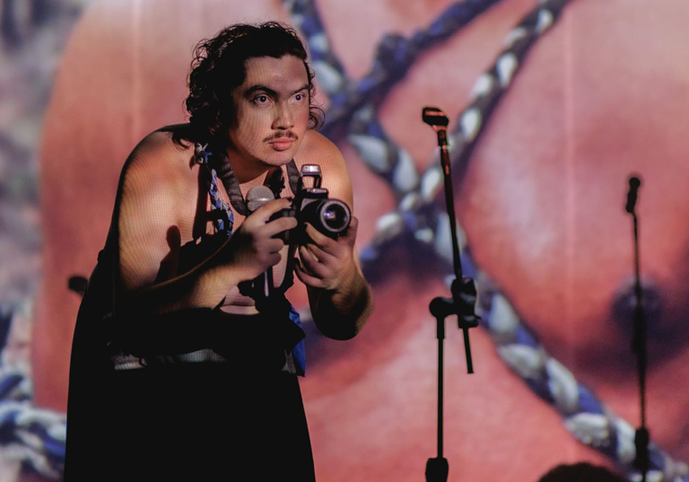 “O som do mundo desmoronando” - foto: Lucas Tyto