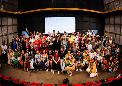 Foto Hannah Carvalho.png