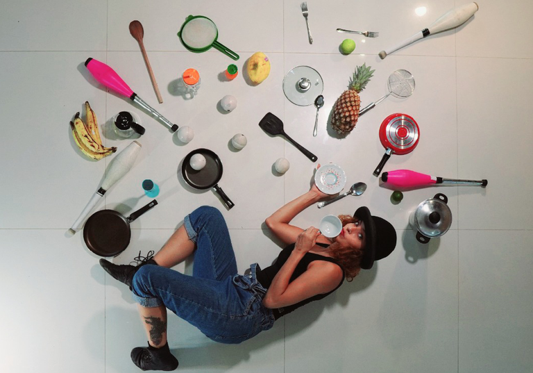 ‘Laboratório Criativo Dança Malabar: Manipulação de Objetos’ - foto: Victor Farias