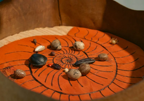 Trabalhos coletivos da exposição Encruzilhadas