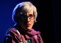 Funarte MG recebe a comédia “Bingo com Jessy Cristal” neste fim de semana