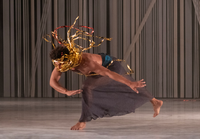 Teatro Cacilda Becker recebe o espetáculo ‘O corpo que eu habito’