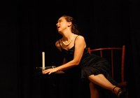 Unindo comédia e suspense, Teatro Dulcina (RJ) recebe espetáculo da Baixada Fluminense