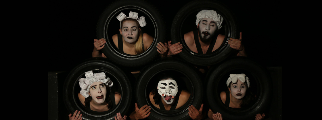 Espetáculo "Um Qualquer Como Qualquer Um" chega à Funarte MG para curta temporada