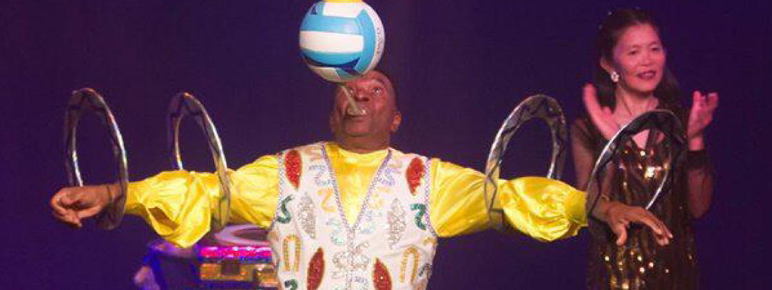 Show natalino de mágica acontece na Funarte SP