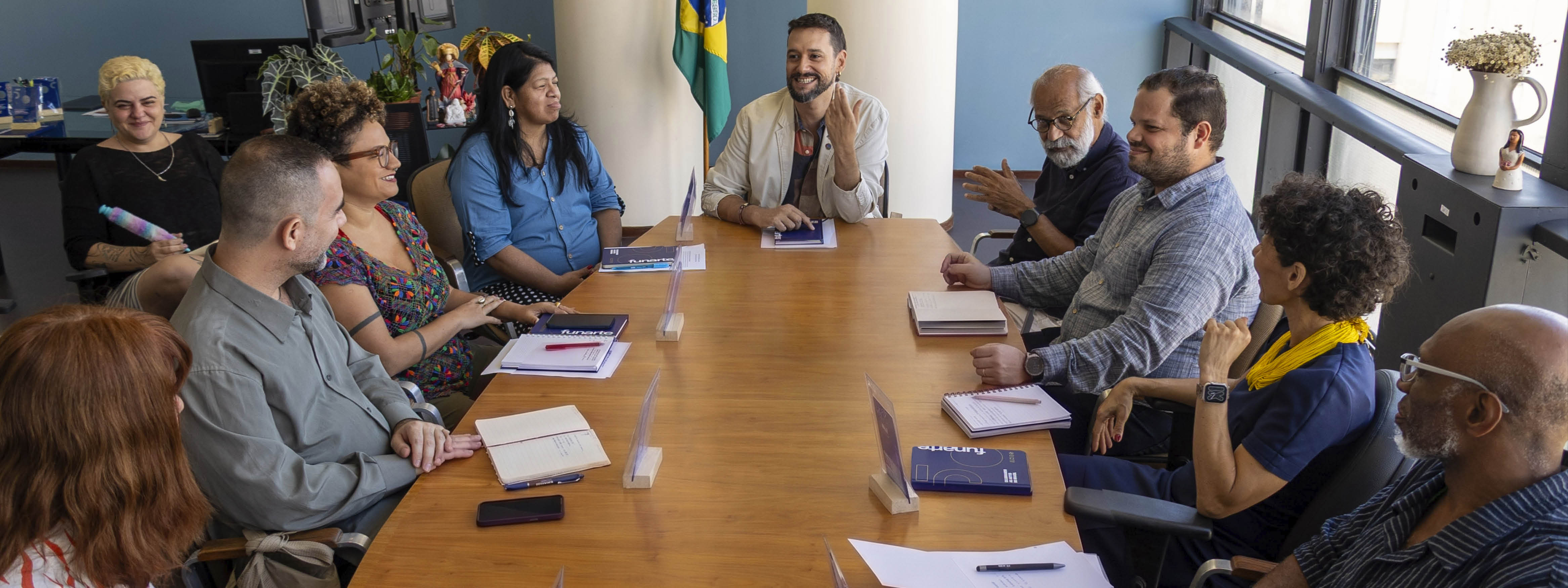 Gestor cultural e artista de teatro foi nomeado nesta quinta-feira, 16 de abril, com foco na continuidade das políticas para as artes