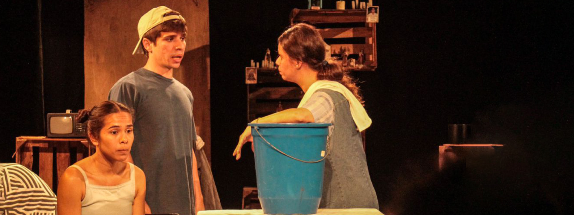 Espetáculo 'Eles não usam black-tie' estreia no Teatro Glauce Rocha