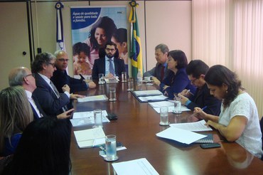 Presidente (ao centro), dep. federal Giovani Cherini (dir.) e prefeito de Chuí, Marco Antônio BarbosaFoto: Rafael Barbosa