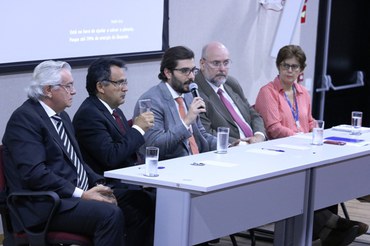 Presidente da Funasa e gestores em reunião com superintendentes e coordenadoresFoto: Patrícia Gusmão